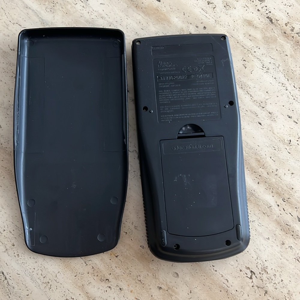 Texas Instruments TI-83 plus - Picture 6 of 9
